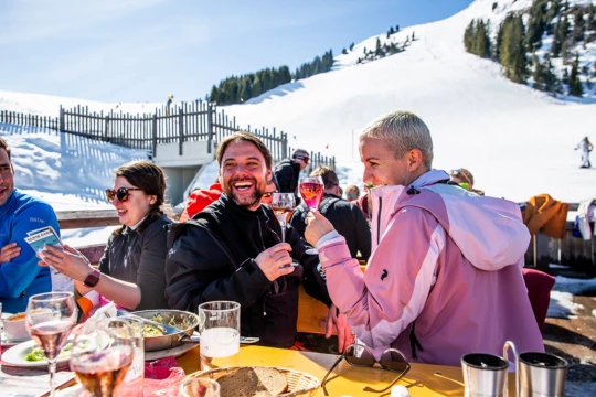 drankje piste skien wintersport singles